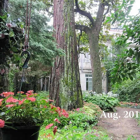 Bed & Breakfast Sequoia Garden Bordeaux